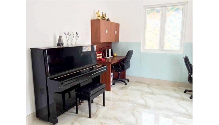Biệt thự sân vườn 21x41 829m2 2 tầng P6 Q8 chỉ 42 tỷ 9
